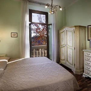 https://savona.it-tuscanyhotel.com