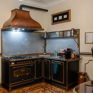 https://regal-house-verona-vescovado.hotelinveneto.com