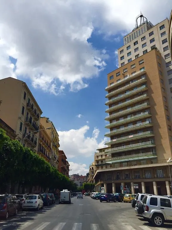 Bed & Breakfast Aragona 74 B&B Palermo Italy