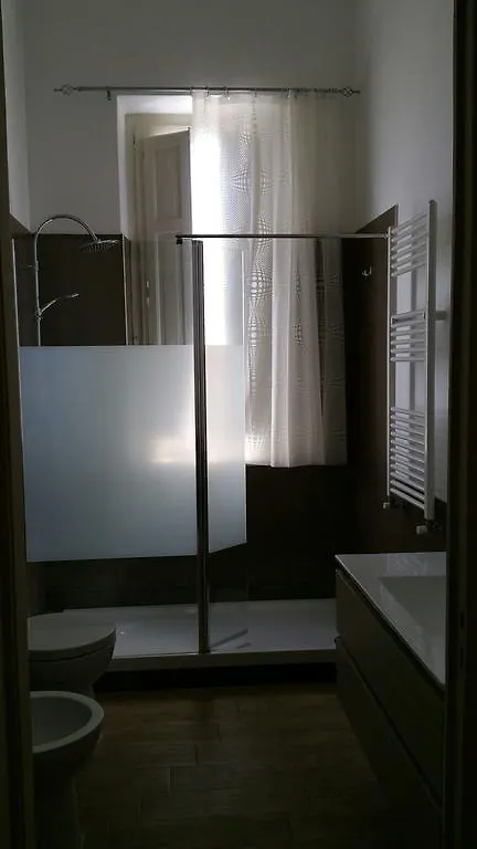 Aragona 74 B&B Palermo 0*,  Italy