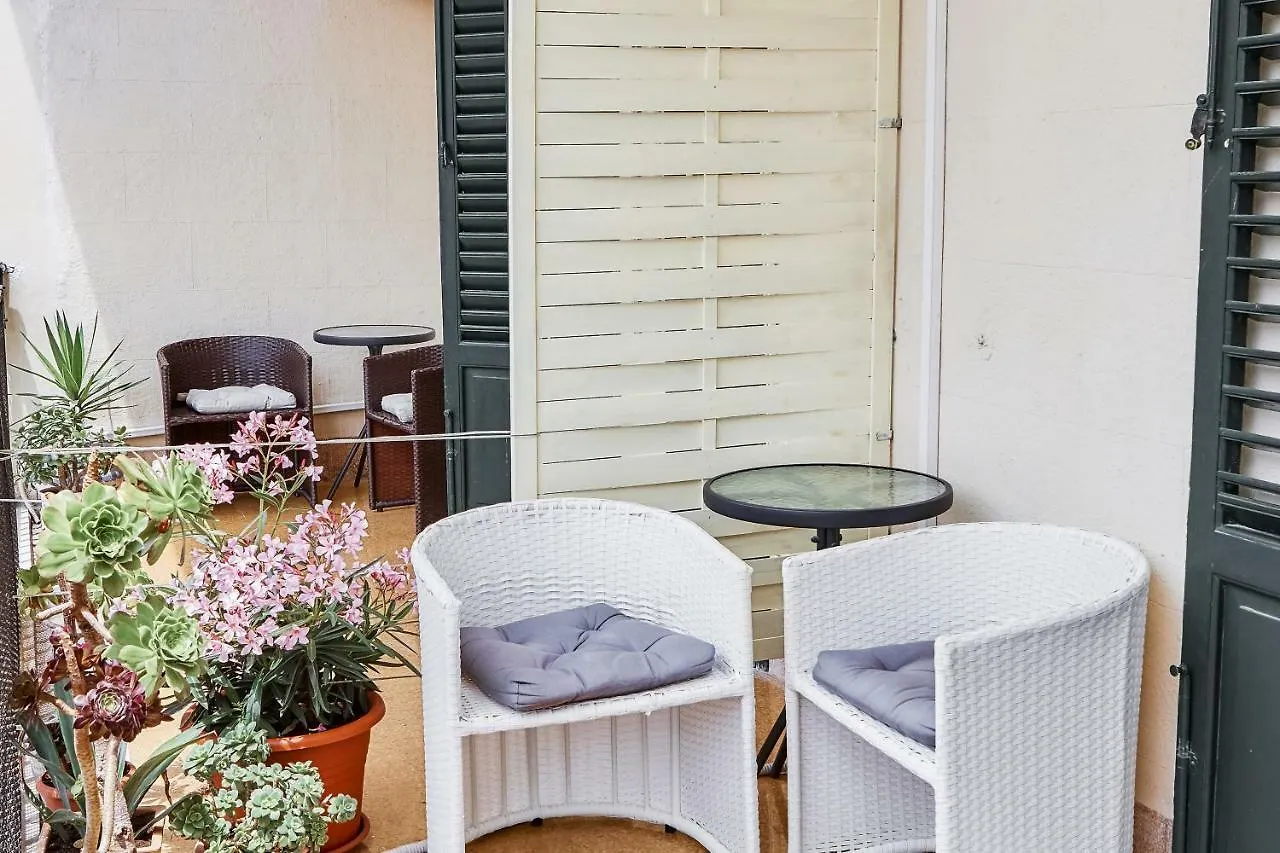 Aragona 74 B&B Palermo Bed & Breakfast